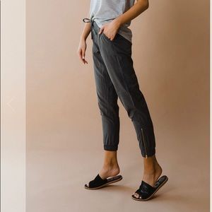 AlbionFit jetsetters joggers